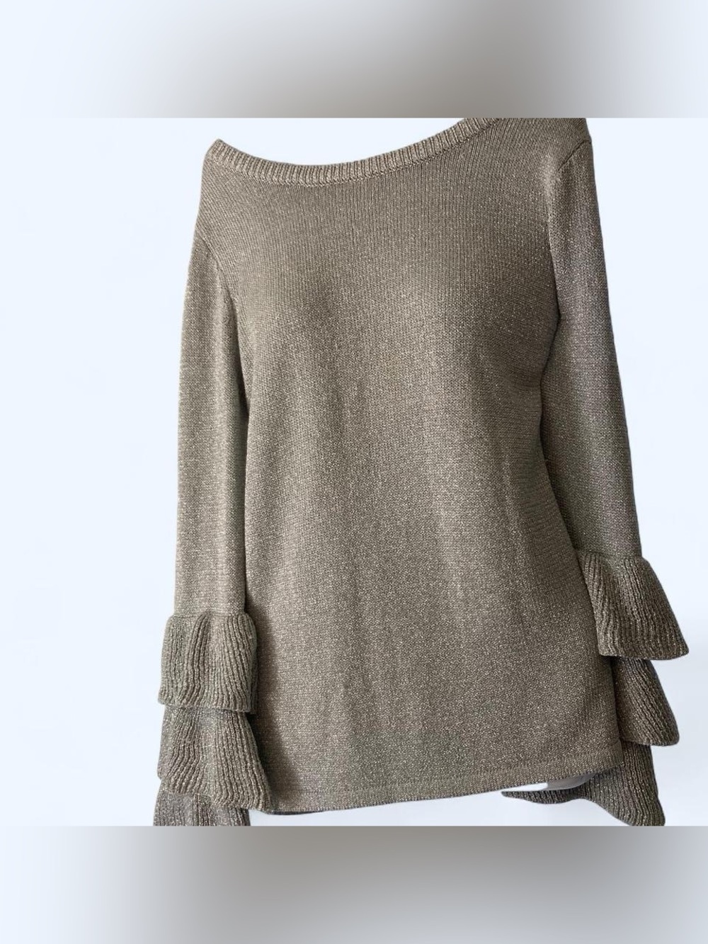 Calvin Klein silver shimmering sweater M with ruffle long sleeves